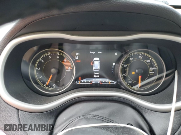 2017 Jeep Cherokee Limited with VIN 1C4PJLDS2HW667881, listed as a Copart auction lot 51294845 with 81,363 mi miles and Salvage title. Bid and sale history available at DreamBid. Image 9.