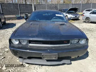 2014 Dodge Challenger R/T Plus z VIN 2C3CDYBT5EH108936, wystawiony jako Copart lot #46652305 z przebiegiem 229 673 mil mil oraz Szkoda całkowita • Salvage title. Historia ofert i sprzedaży dostępna na DreamBid. Obrazek 5.
