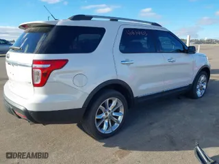 2013 Ford Explorer XLT with VIN 1FM5K8D88DGC38265, listed as a IAAI auction lot 40834403 with 1 mi miles. Bid and sale history available at carsss.com. Image 4.