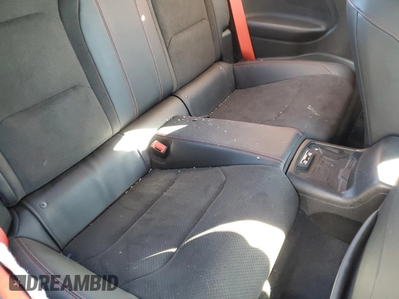 2021 Chevrolet Camaro ZL1 with VIN 1G1FK1R68M0122802, listed as a Copart auction lot 88266485 with 23,731 mi miles and Salvage Title. Bid and sale history available at carsss.com. Image 10.