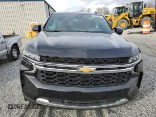 2023 Chevrolet Suburban z VIN 1GNSKBET9PR554250, wystawiony jako Copart lot #50294985 z przebiegiem 20 499 mil mil oraz Szkoda całkowita • Salvage title. Historia ofert i sprzedaży dostępna na DreamBid. Obrazek 5.