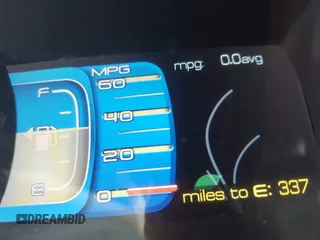 2012 Ford Fusion Hybrid с VIN 3FADP0L39CR216555, выставлен на аукционе IAAI как лот 42506669 с пробегом 171 346 миль миль и . История ставок и продаж доступна на DreamBid. Изображение 14.