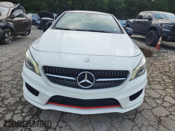 2016 Mercedes-Benz CLA 250 with VIN WDDSJ4GB9GN354171, listed as a Copart auction lot 61053525 with 110,985 mi miles and Salvage title. Bid and sale history available at DreamBid. Image 5.