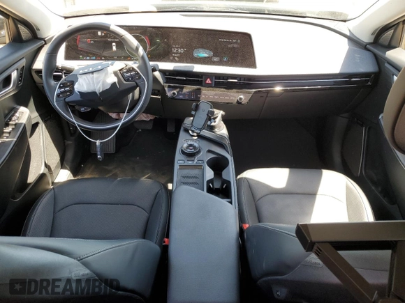 2022 Kia EV6 Wind with VIN KNDC34LA7N5053773, listed as a Copart auction lot 57753934 with 70,112 mi miles and Salvage Title. Bid and sale history available at carsss.com. Image 8.