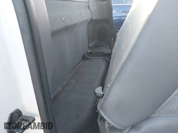 2004 Ford F-150 XL с VIN 2FTRF17224CA93993, выставлен на аукционе IAAI как лот 41676653 с пробегом Не указан миль и . История ставок и продаж доступна на DreamBid. Изображение 8.