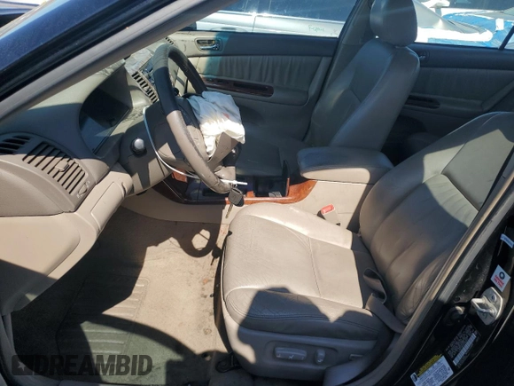 2005 Toyota Camry LE with VIN 4T1BF32K45U102615, listed as a Copart auction lot 56182705 with 196,300 mi miles and Salvage Title. Bid and sale history available at DreamBid. Image 7.