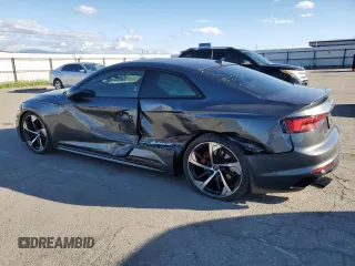 2018 Audi RS 5 z VIN WUAPWAF5XJA905267, wystawiony jako Copart lot #47817075 z przebiegiem 49 962 mil mil oraz Szkoda całkowita • Salvage title. Historia ofert i sprzedaży dostępna na DreamBid. Obrazek 2.
