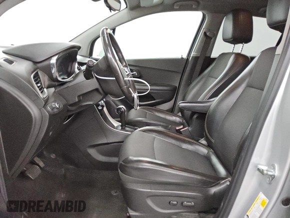 2021 Chevrolet Trax LT с VIN KL7CJLSM2MB374452, выставлен на аукционе Copart как лот 60646855 с пробегом 31 937 миль миль и Чистый • Clean title. История ставок и продаж доступна на DreamBid. Изображение 7.