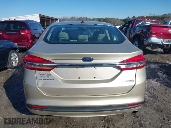 2018 Ford Fusion S z VIN 3FA6P0UU8JR271589, wystawiony jako IAAI lot #41318471 z przebiegiem 148 793 mil mil oraz . Historia ofert i sprzedaży dostępna na DreamBid. Obrazek 17.