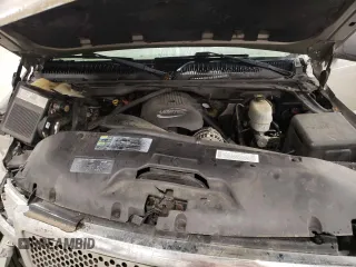 2003 GMC Sierra 1500HD SLE z VIN 1GTGK13U83F140778, wystawiony jako Copart lot #79814764 z przebiegiem 212 371 mil mil oraz Szkody całkowita. Historia ofert i sprzedaży dostępna na DreamBid. Obrazek 12.