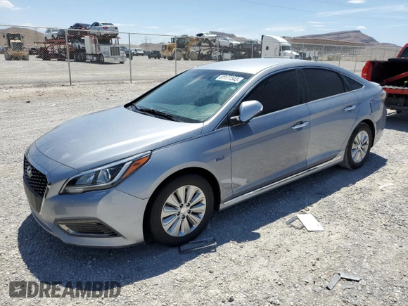 2016 Hyundai Sonata Hybrid SE with VIN KMHE24L18GA042198, listed as a Copart auction lot 61177343 with 95,810 mi miles. Bid and sale history available at carsss.com. Image 1.