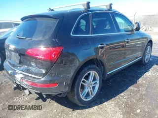2016 Audi Q5 Premium Plus with VIN WA1L2AFP3GA132833, listed as a IAAI auction lot 41628065 with 139,877 mi miles. Bid and sale history available at carsss.com. Image 4.