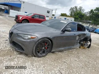 2019 Alfa Romeo Giulia z VIN ZARFAMAN3K7621936, wystawiony jako Copart lot #47216845 z przebiegiem 61 808 mil mil oraz Nie do naprawy. Historia ofert i sprzedaży dostępna na DreamBid. Obrazek 1.