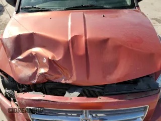 2010 Dodge Caliber Mainstreet z VIN 1B3CB3HA0AD641764, wystawiony jako Copart lot #52440225 z przebiegiem 125 123 mil mil oraz Szkoda całkowita • Salvage title. Historia ofert i sprzedaży dostępna na DreamBid. Obrazek 11.