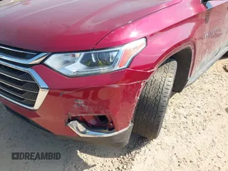 2020 Chevrolet Traverse LT z VIN 1GNERHKW4LJ137167, wystawiony jako IAAI lot #42144005 z przebiegiem 45 053 mil mil oraz . Historia ofert i sprzedaży dostępna na DreamBid. Obrazek 6.