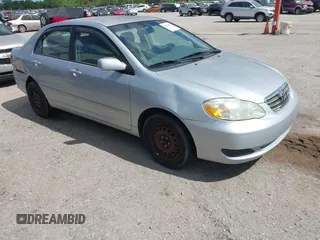 2007 Toyota Corolla CE with VIN 1NXBR32E87Z881683, listed as a IAAI auction lot 42157882 with 184,450 mi miles. Bid and sale history available at carsss.com. Image 1.