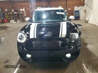 2018 MINI Countryman Cooper S with VIN WMZYT3C33J3E93371, listed as a Copart auction lot 80890684 with 73,455 mi miles and Salvage Title. Bid and sale history available at carsss.com. Image 5.