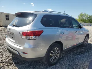 2013 Nissan Pathfinder SV with VIN 5N1AR2MN1DC681930, listed as a Copart auction lot 52802425 with 155,031 mi miles and Clean Title. Bid and sale history available at carsss.com. Image 3.