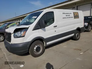 2017 Ford Transit z VIN 1FTYR1ZM3HKA39329, wystawiony jako Copart lot #56857545 z przebiegiem 58 967 mil mil oraz Szkoda całkowita • Salvage title. Historia ofert i sprzedaży dostępna na DreamBid. Obrazek 1.
