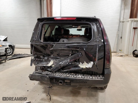2013 Chevrolet Tahoe LT with VIN 1GNSKBE08DR225752, listed as a Copart auction lot 50666835 with 193,438 mi miles and Non Repairable. Bid and sale history available at carsss.com. Image 6.