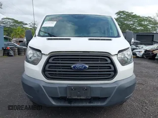 2018 Ford Transit z VIN 1FTYR1YM9JKB43850, wystawiony jako IAAI lot #42151963 z przebiegiem 72 286 mil mil oraz . Historia ofert i sprzedaży dostępna na DreamBid. Obrazek 12.