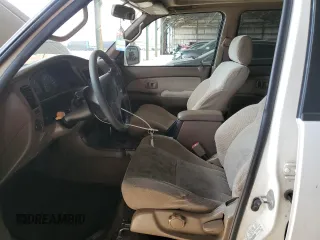 2000 Toyota 4Runner SR5 z VIN JT3GN86R9Y0169700, wystawiony jako Copart lot #56574135 z przebiegiem 197 734 mil mil oraz Szkoda całkowita • Salvage title. Historia ofert i sprzedaży dostępna na DreamBid. Obrazek 7.
