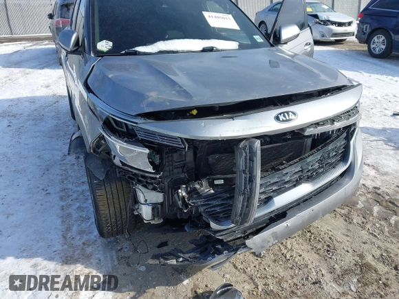 2021 Kia Seltos S with VIN KNDEUCA22M7122562, listed as a IAAI auction lot 41405013 with 91,032 mi miles. Bid and sale history available at carsss.com. Image 6.