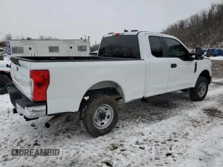 2022 Ford F-250 XL with VIN 1FT7X2B62NEE91107, listed as a Copart auction lot 45096755 with 64,461 mi miles and Non Repairable. Bid and sale history available at DreamBid. Image 3.