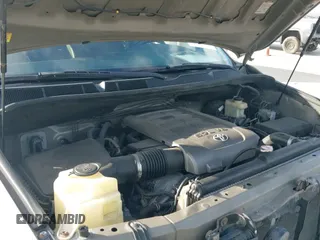 2008 Toyota Tundra Limited с VIN 5TBBV58108S520446, выставлен на аукционе IAAI как лот 41461273 с пробегом 218 480 миль миль и . История ставок и продаж доступна на DreamBid. Изображение 18.