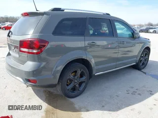 2020 Dodge Journey Crossroad with VIN 3C4PDCGB9LT268385, listed as a IAAI auction lot 41856454 with 93,111 mi miles and . Bid and sale history available at carsss.com. Image 4.