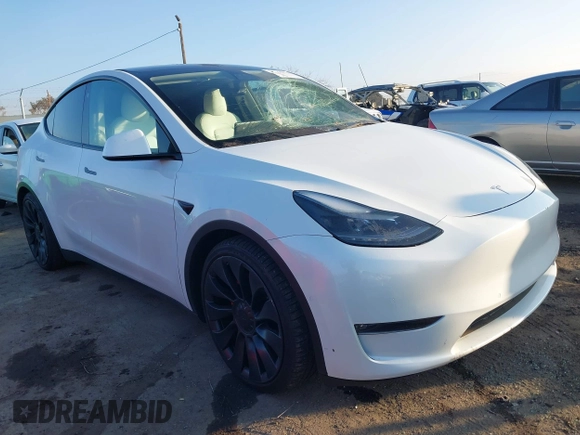 2021 Tesla Model Y Performance with VIN 5YJYGDEF2MF258711, listed as a IAAI auction lot 41367832 with 47,662 mi miles and . Bid and sale history available at DreamBid. Image 1.