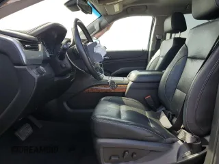 2020 Chevrolet Suburban Premier with VIN 1GNSCJKC0LR216855, listed as a Copart auction lot 72287114 with 94,642 mi miles and Salvage title. Bid and sale history available at DreamBid. Image 7.