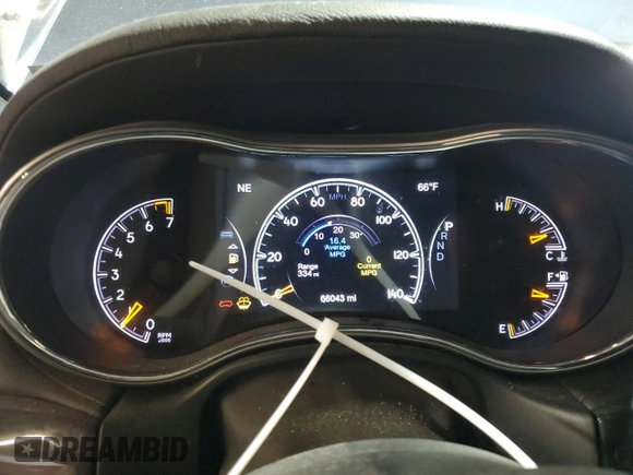 2020 Jeep Grand Cherokee Overland with VIN 1C4RJFCG4LC231616, listed as a Copart auction lot 49303645 with 66,043 mi miles and Salvage Title. Bid and sale history available at DreamBid. Image 9.
