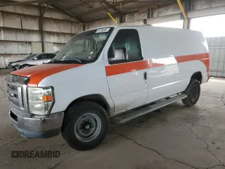 2011 Ford Econoline Cargo Commercial z VIN 1FTNE2EW8BDA87772, wystawiony jako Copart lot #56760605 z przebiegiem 190 358 mil mil oraz Szkody całkowita. Historia ofert i sprzedaży dostępna na DreamBid. Obrazek 1.