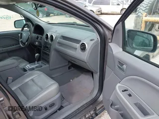 2005 Ford Freestyle SEL with VIN 1FMDK051X5GA72332, listed as a IAAI auction lot 41826384 with 171,719 mi miles. Bid and sale history available at carsss.com. Image 5.
