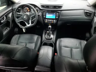 2017 Nissan Rogue S with VIN 5N1AT2MT1HC814465, listed as a Copart auction lot 51595425 with 68,670 mi miles and Salvage Title. Bid and sale history available at DreamBid. Image 8.