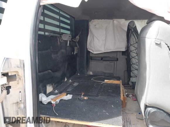 2019 Ford F-250 XL with VIN 1FT7X2B62KED96266, listed as a IAAI auction lot 42240266 with 130,536 mi miles and . Bid and sale history available at DreamBid. Image 8.