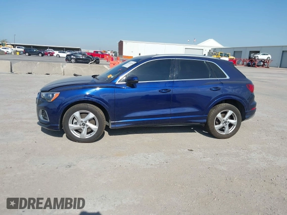 2021 Audi Q3 Premium with VIN WA1AUCF32M1066149, listed as a IAAI auction lot 40695269 with 92,598 mi miles and . Bid and sale history available at DreamBid. Image 15.