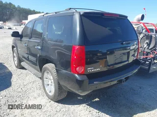 2008 GMC Yukon SLT w/4SB with VIN 1GKFC13058R146926, listed as a IAAI auction lot 41855642 with 207,257 mi miles. Bid and sale history available at carsss.com. Image 3.
