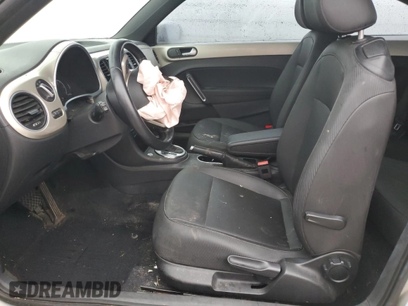 2013 Volkswagen Beetle 2.5L w/Sun with VIN 3VWJP7AT2DM673129, listed as a Copart auction lot 43284955 with 145,864 mi miles and Salvage title. Bid and sale history available at DreamBid. Image 7.