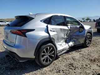 2015 Lexus NX 200t z VIN JTJBARBZ8F2029567, wystawiony jako Copart lot #54984325 z przebiegiem 86 328 mil mil oraz Szkoda całkowita • Salvage title. Historia ofert i sprzedaży dostępna na DreamBid. Obrazek 3.