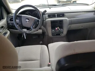 2008 Chevrolet Avalanche LTZ with VIN 3GNEC12098G233082, listed as a Copart auction lot 70224374 with 155,239 mi miles and Salvage Title. Bid and sale history available at carsss.com. Image 8.