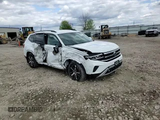 2022 Volkswagen Atlas SE z VIN 1V2LP2CA7NC551670, wystawiony jako Copart lot #58137295 z przebiegiem 32 775 mil mil oraz Nie do naprawy • Non repairable. Historia ofert i sprzedaży dostępna na DreamBid. Obrazek 13.