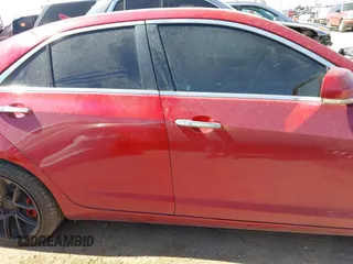 2013 Cadillac ATS Performance z VIN 1G6AC5S30D0128358, wystawiony jako IAAI lot #41745457 z przebiegiem 99 977 mil mil oraz . Historia ofert i sprzedaży dostępna na DreamBid. Obrazek 13.