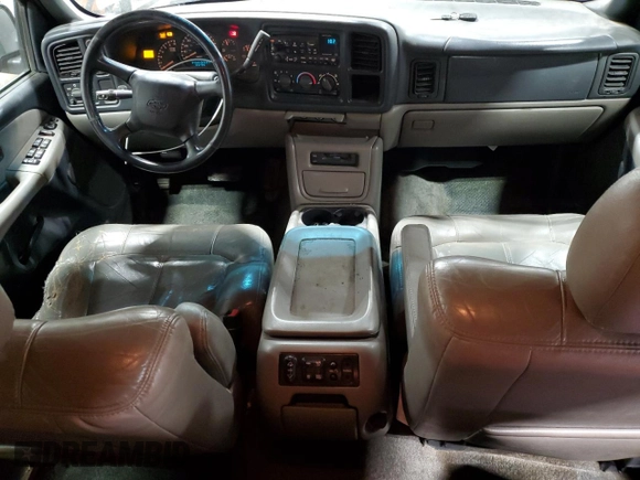 2002 Chevrolet Suburban LT with VIN 1GNFK16Z12J125447, listed as a Copart auction lot 52516305 with 306,705 mi miles and Clean Title. Bid and sale history available at carsss.com. Image 8.