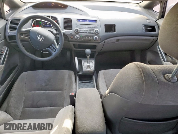 2006 Honda Civic LX z VIN 1HGFA165X6L031877, wystawiony jako Copart lot #59934095 z przebiegiem 187 365 mil mil oraz Czysty tytuł • Clean title. Historia ofert i sprzedaży dostępna na DreamBid. Obrazek 8.