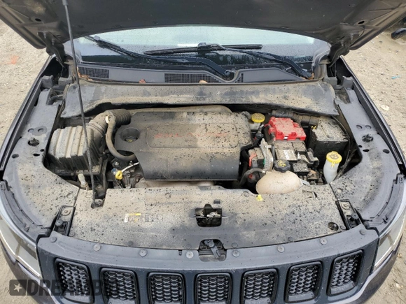 2019 Jeep Compass Altitude with VIN 3C4NJDBB4KT661545, listed as a Copart auction lot 59370195 with 81,595 mi miles and Salvage title. Bid and sale history available at DreamBid. Image 12.