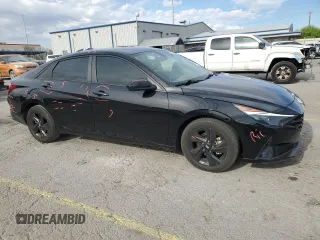 2021 Hyundai Elantra SEL z VIN 5NPLS4AG7MH017638, wystawiony jako Copart lot #53377195 z przebiegiem 106 287 mil mil oraz Szkoda całkowita • Salvage title. Historia ofert i sprzedaży dostępna na DreamBid. Obrazek 4.