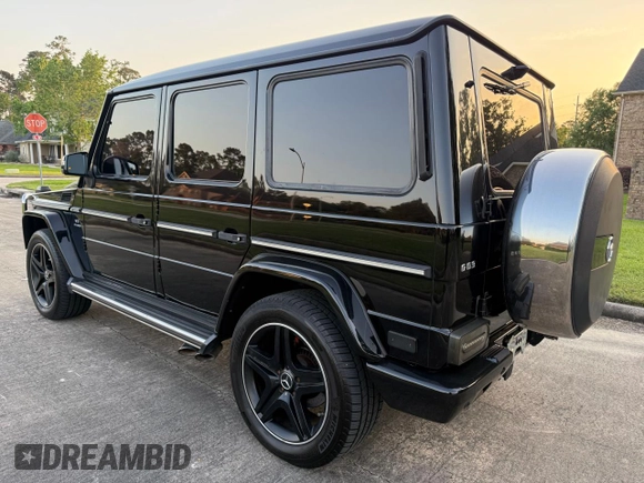 2014 Mercedes-Benz G 63 AMG z VIN WDCYC7DF2EX216331, wystawiony jako Copart lot #58608705 z przebiegiem 128 205 mil mil oraz Tytuł czysty. Historia ofert i sprzedaży dostępna na DreamBid. Obrazek 3.