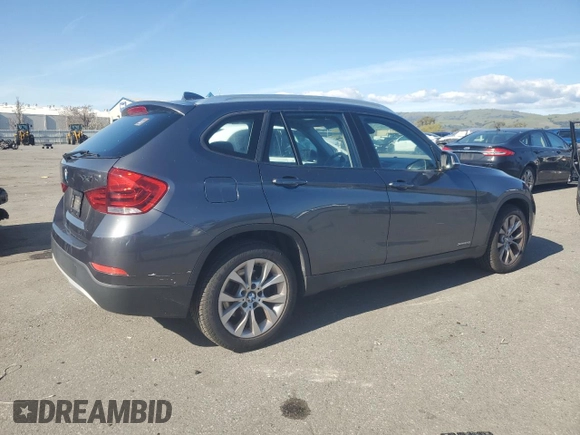 2013 BMW X1 xDrive28i with VIN WBAVL1C52DVR91167, listed as a Copart auction lot 49090395 with 74,323 mi miles and Clean Title. Bid and sale history available at carsss.com. Image 3.